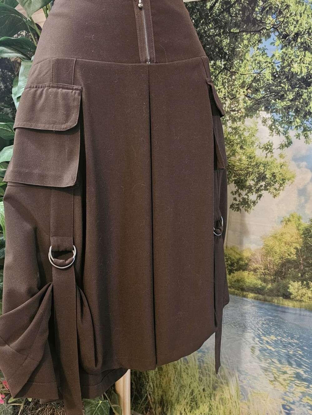 Canvasbacks Skirt in Brown Size 8 ~ Medium Cargo Style
